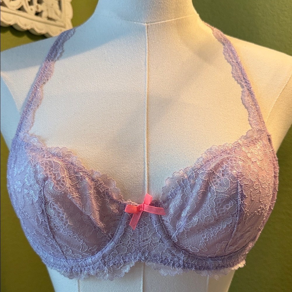 Victoria’s Secret Lace Bralette in Lavender with Pink Bow